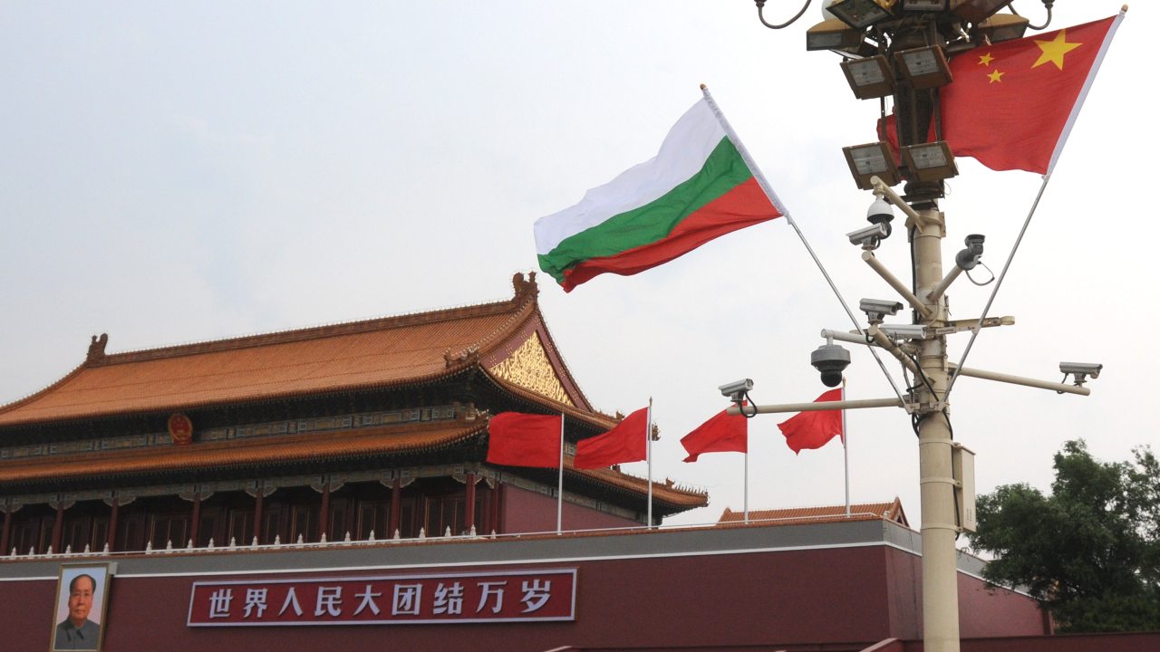 Photo: National flags of China and Bulgaria flutter on a lamppost in front of the Tian'anmen Rostrum during the visit of Bulgarian president Rumen Radev to China in Beijing, China, 2 July 2019. At the invitation of President Xi Jinping, President Rumen Radev (Radev) of Bulgaria is paying a state visit to China from July 1 to 5, during which he attended the 13th Summer Davos. The traditional friendship between the two countries has continued to grow. At present, the two sides have maintained close cooperation at all levels, achieving notable results in cooperation in areas such as economy, trade, agriculture, and deepened people-to-people and cultural exchanges, setting a good example for country-to-country relations. Credit: Credit: Oriental Image via Reuters Connect