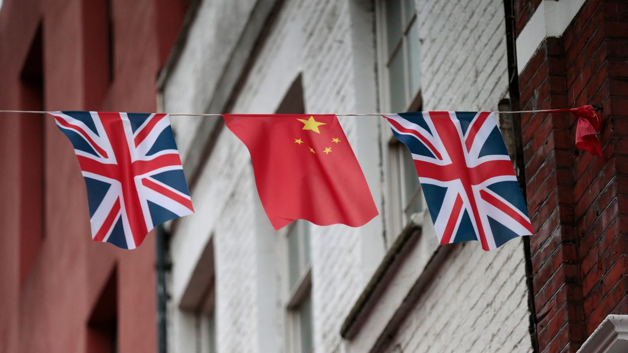 Photo: Chinese and British flags fly in London's Chinatown, Britain October 19, 2015. Chinese President Xi Jinping arrives in Britain on Monday for a state visit at the invitation of Queen Elizabeth II, the first state visit to the United Kingdom by a Chinese leader since 2005. Credit: REUTERS/Suzanne Plunkett