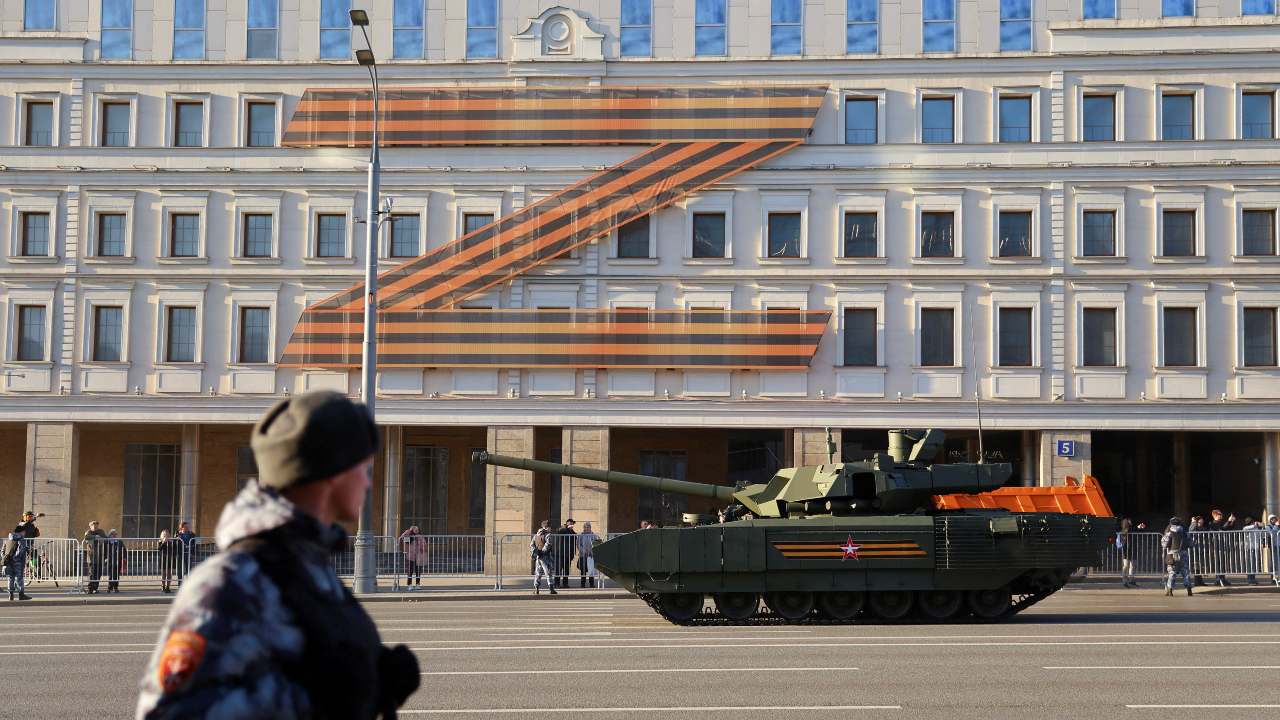 Photo: Russian service members drive a tank along a street during a rehearsal for the Victory Day military parade in Moscow, Russia May 4, 2022. Credit: REUTERS/Evgenia Novozhenina/File Photo