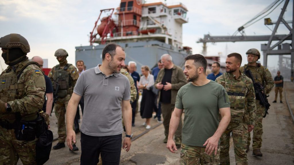 Photo: President Volodymyr Zelenskyy and aides visit the port of Odesa following the signing of a UN-backed deal to ensure the export of grain from Ukraine into the Black Sea. Credit: President of Ukraine's Office.